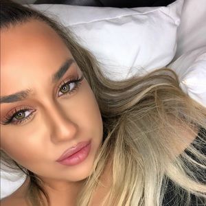 Meet your Posher, Brianna